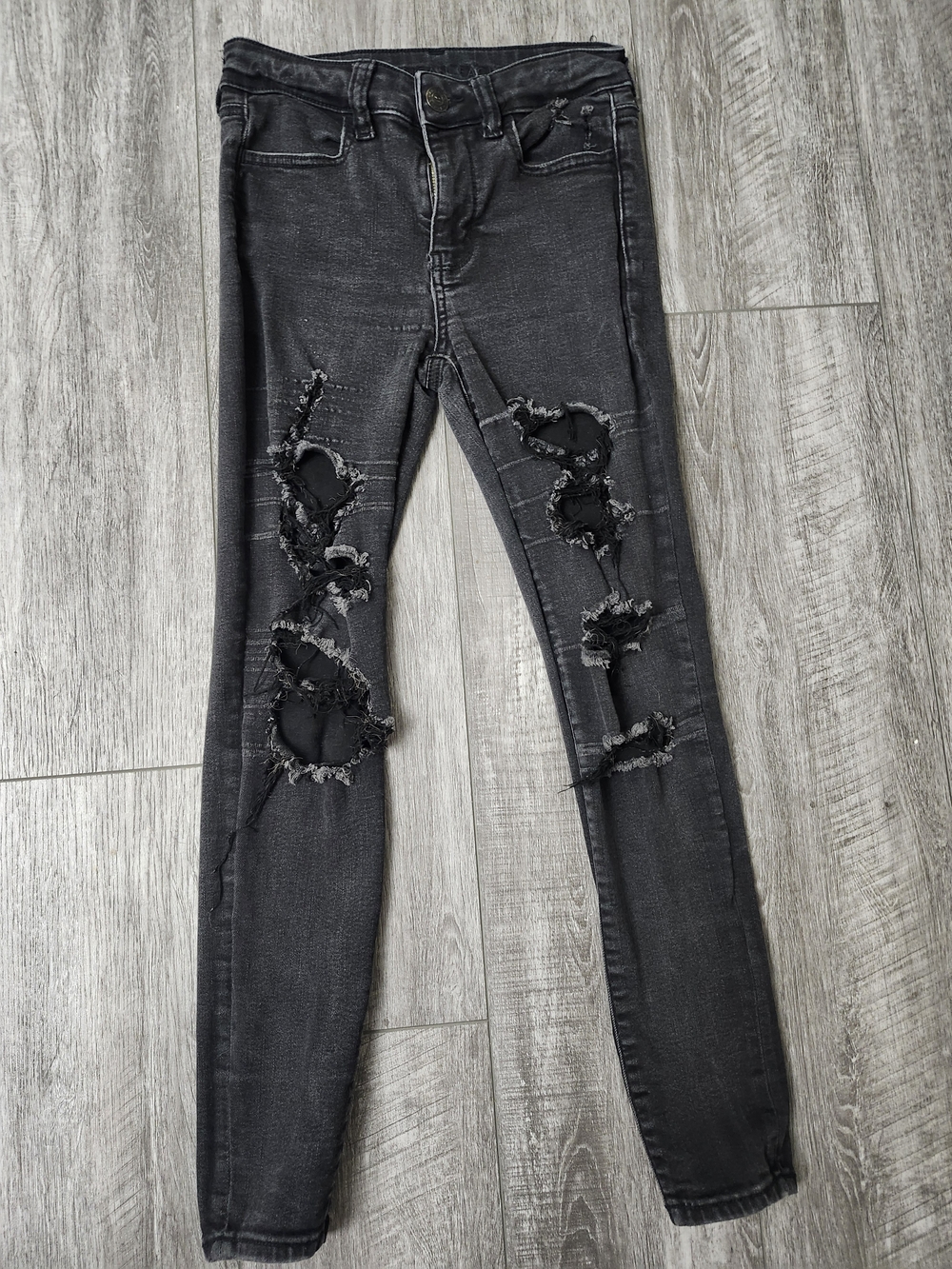 American Eagle Black Skinny Jeans